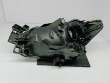 Laden Sie das Bild in den Galerie-Viewer, MAZDA 2 II DJ 14- SCHEINWERFER RECHTS VORNE NORMAL H4 DB5J-51030