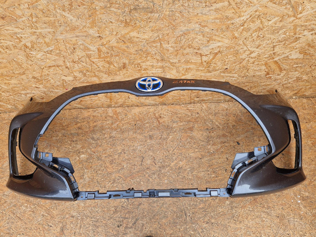 TOYOTA YARIS IV 4 52119-K0050 ZDERZAK PRZÓD PRZEDNI