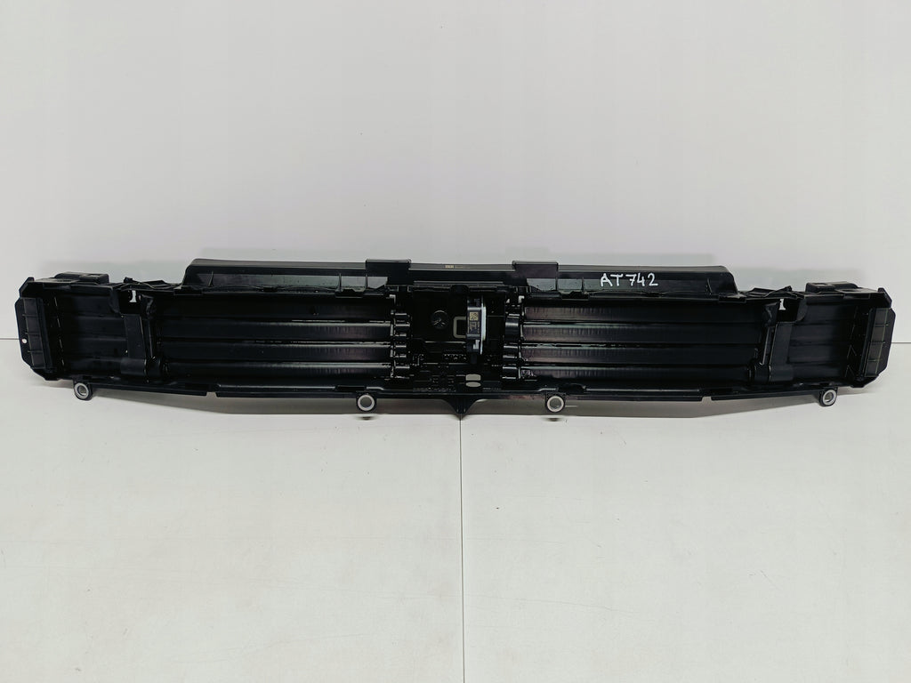 AUDI Q6 E-TRON 85H 24- LENKRAD LUFTEINLASS ROLLO JALOUSIE 85H121219E