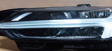 Laden Sie das Bild in den Galerie-Viewer, VOLVO V60 S60 II 18- SCHEINWERFER LINKS VORN VOLL-LED EU