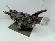 Laden Sie das Bild in den Galerie-Viewer, MG ZS LIFT 19- SCHEINWERFER RECHTS VORNE FULL LED EU 10550754