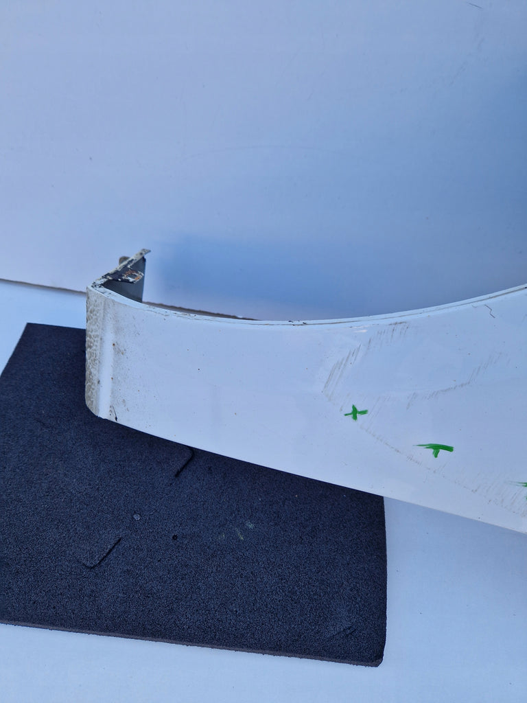 OPEL CORSA E 14- KOTFLÜGEL LINKS VORNE