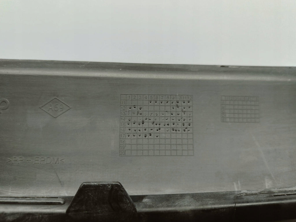 Renault Clio IV 12- SPOILER DOKŁADKA DOLNA ZDERZAKA PRZEDNIEGO 960157969R