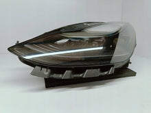 Laden Sie das Bild in den Galerie-Viewer, Tesla Model 3 LIFT Y 20- RECHTER SCHEINWERFER VORNE FULL LED 1514953-00-D