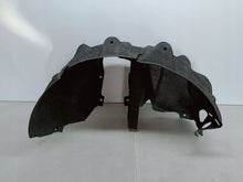Load image into Gallery viewer, Renault Megane IV E-TECH PHEV HYBRYDA 20- NADKOLE PRAWY TYŁ 767487236R