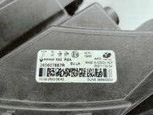 Laden Sie das Bild in den Galerie-Viewer, Renault Master III LIFT IV 19- LAMPA LEWA PRZÓD PRZEDNIA 260607867R