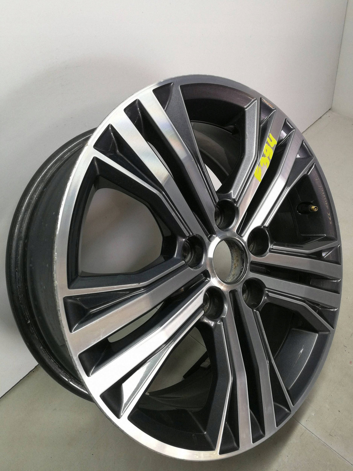 Renault Megane IV Felge Aluminium 16 Zoll 6.5x16 ET41 5x114.3 403003241R — Foto 5 von 16