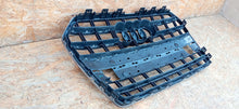 Laden Sie das Bild in den Galerie-Viewer, AUDI A6 C7 LIFT 14- KÜHLERGRILL MITTE STOSSSTANGE VORNE 4G0853651BP