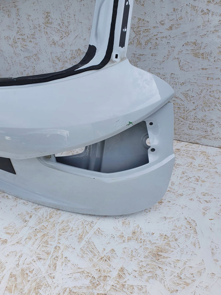 AUDI Q3 8UO HECKKLAPPE HINTEN