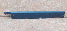 Laden Sie das Bild in den Galerie-Viewer, Ford Transit Tourneo Connect MK2 13- LISTWA PROGOWA LEWY TYŁ DT1-1U10155-A