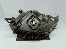 Laden Sie das Bild in den Galerie-Viewer, Volkswagen ID.3 ID 3 19- LAMPA PRAWA PRZÓD PRZEDNIA FULL LED EU 10B941006A