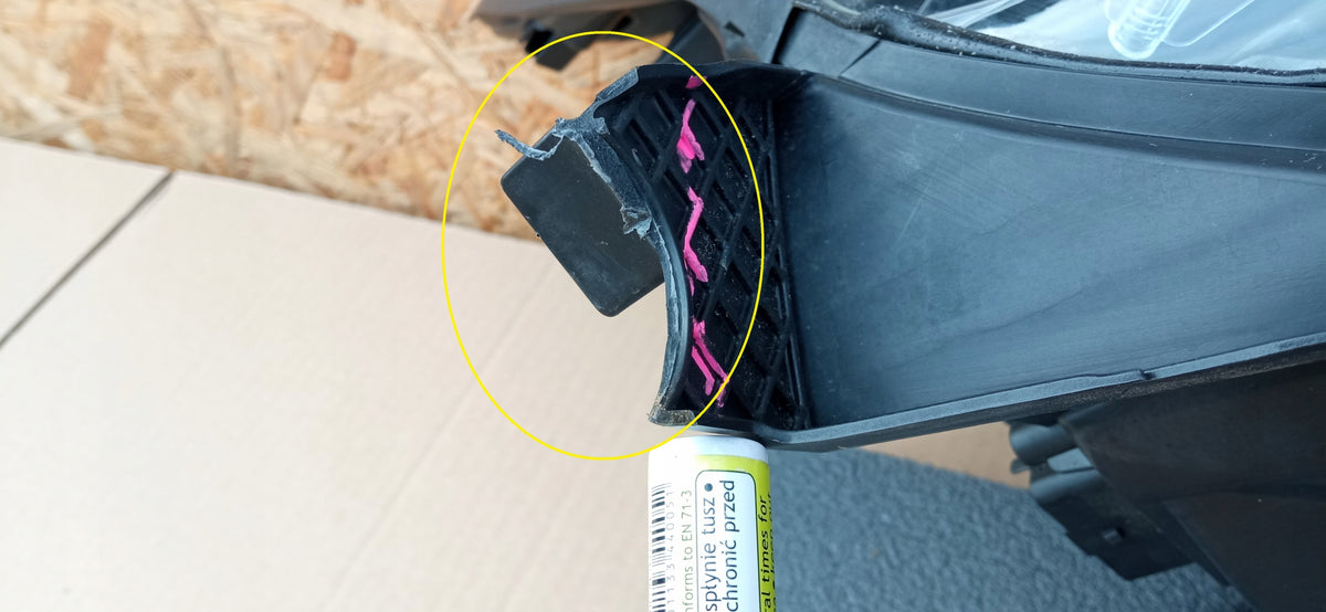 Renault Captur 13- Leuchte Vorne Rechts Scheinwerfer 130702444900 — Foto 8 von 15