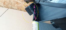 Load image into Gallery viewer, RENAULT CAPTUR 13- LAMPA REFLEKTOR PRAWY PRZÓD 130702444900