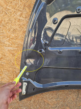 Load image into Gallery viewer, TESLA MODEL Y 20- MASKA POKRYWA SILNIKA