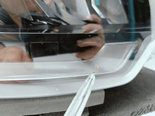 Laden Sie das Bild in den Galerie-Viewer, RENAULT TRAFIC III LIFT 4 21- RECHTER SCHEINWERFER LED PURE VISION 260102899R