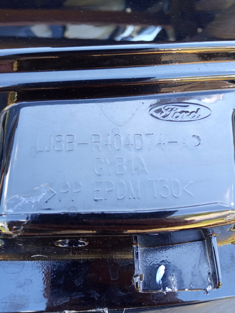 FORD MUSTANG MACH E 21- KLAPA BAGAŻNIKA TYŁ TYLNA