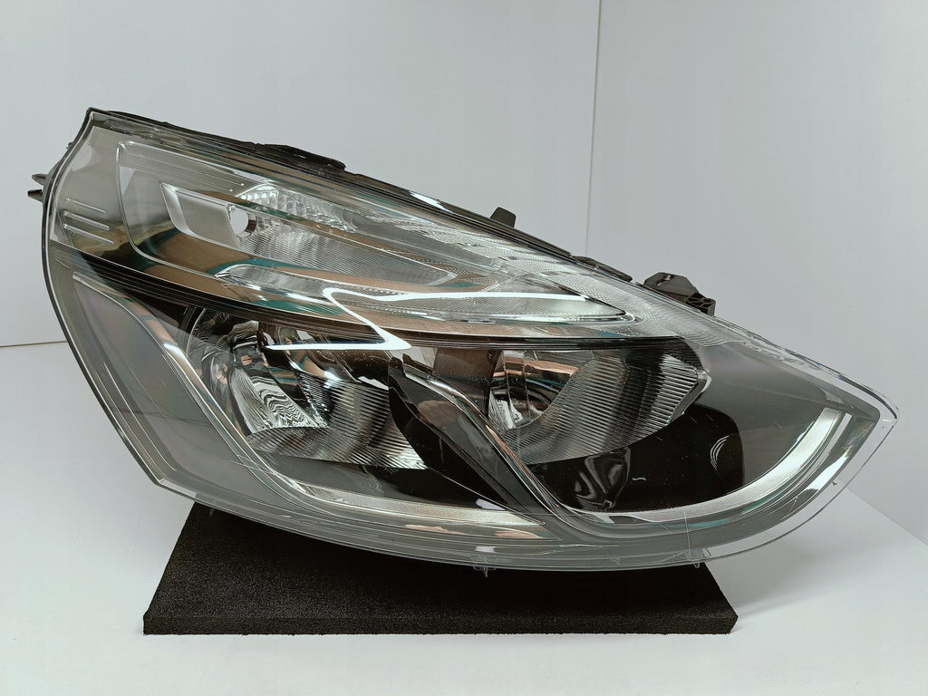 RENAULT CLIO IV 4 LIFT 16- LAMPA REFLEKTOR PRAWY PRZÓD 260100653R