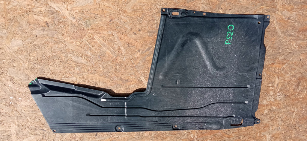 BMW F20 F23 F30 F33 F36 11- UNTERFAHRSCHUTZ LINKS 7241831