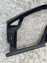 Load image into Gallery viewer, VOLKSWAGEN GOLF VII 12- POSZYCIE BOK SŁUPEK PRAWY PRZÓD FARTUCH 5G4809606D
