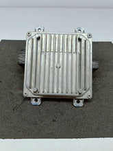 Laden Sie das Bild in den Galerie-Viewer, BYD SEAL BYD TANG II LAMPENMODUL STEUERGERÄT KONVERTER HC-4121203