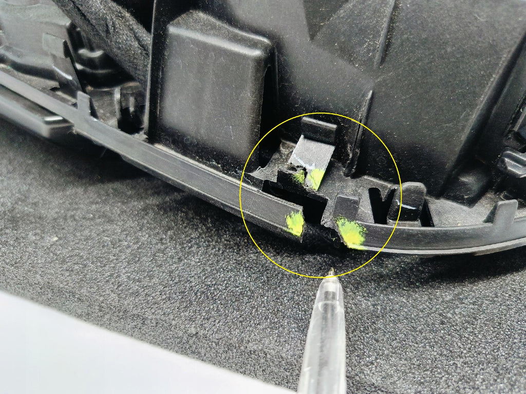 TESLA MODEL 3 M3 LIFT 20- LUSTERKO LEWE 11 PIN EU 1592033-00-C