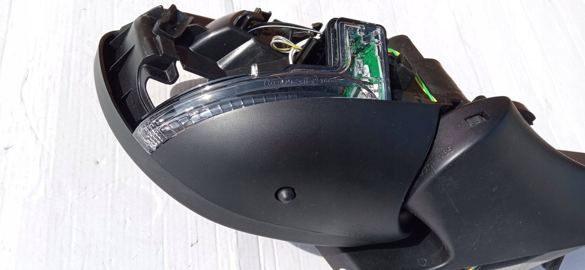 Renault Zoe II Lift 20- Exterior Mirror Side Right 12 Pin 963015130R — photo 4 of 11