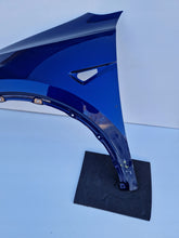 Load image into Gallery viewer, TESLA MODEL Y MY 20 - BŁOTNIK LEWY PRZÓD LEWY PRZEDNI 1493481-00-C