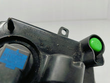 Load image into Gallery viewer, VOLKSWAGEN TOURAN II 15- REFLEKTOR HALOGEN PRZECIWMGŁOWY PRAWY 5TA941662A