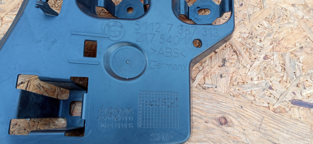 BMW 5 G31 KOMBI 17- HALTER MITTE HINTEN STOSSFÄNGER 51127387313