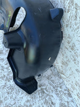 Load image into Gallery viewer, RENAULT CAPTUR II E-TECH HYBRID 19-REAR RIGHT WHEEL ARCH RIGHT REAR 767480298R