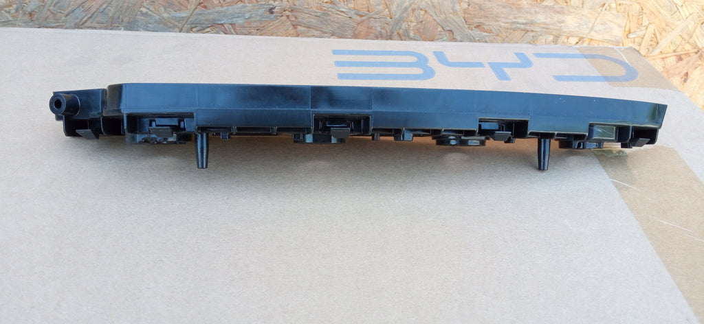 BYD DOLPHIN EV 23- HALTERUNG STOSSSTANGE LINKS VORNE NEU EM2EU-2803311