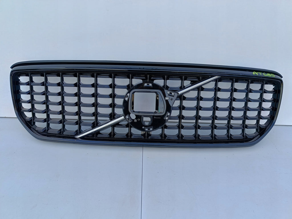 VOLVO XC40 LIFT R-DESIGN 22- ATRAPA GRILL KRATKA ZDERZAKA PRZÓD 32291466