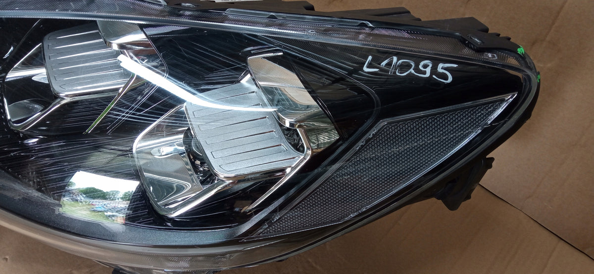 Ford Kuga MK3 Escape 19- Vordere Links Leuchte Full LED EU LV4B-13E015-Fb — Foto 4 von 16