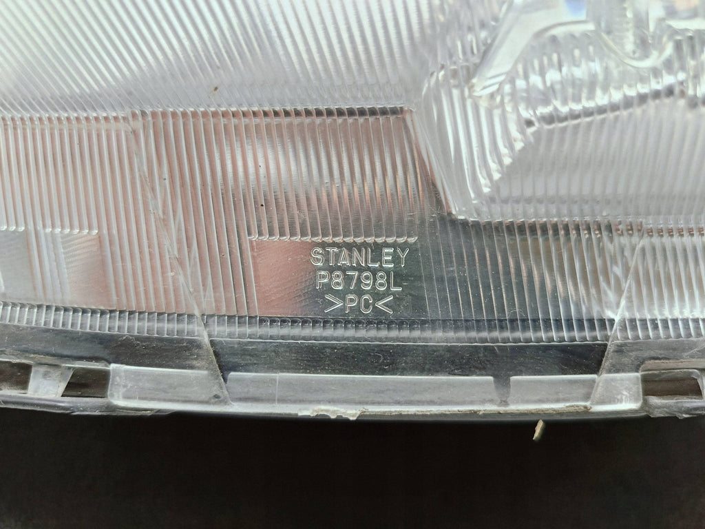 Suzuki Swift MK7 10- SCHEINWERFER LINKS VORNE STANDARD H4 EU STANLEY P9121