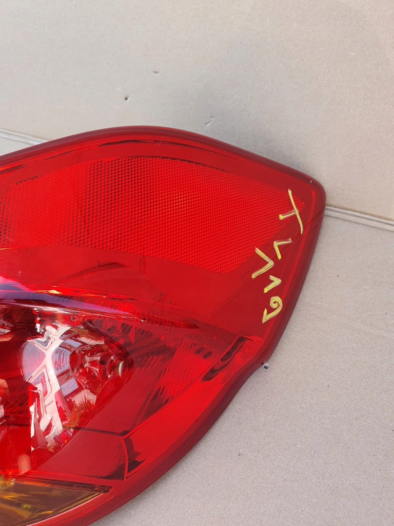 KIA CEED II HB LAMPA TYŁ TYLNA PRAWA 12-