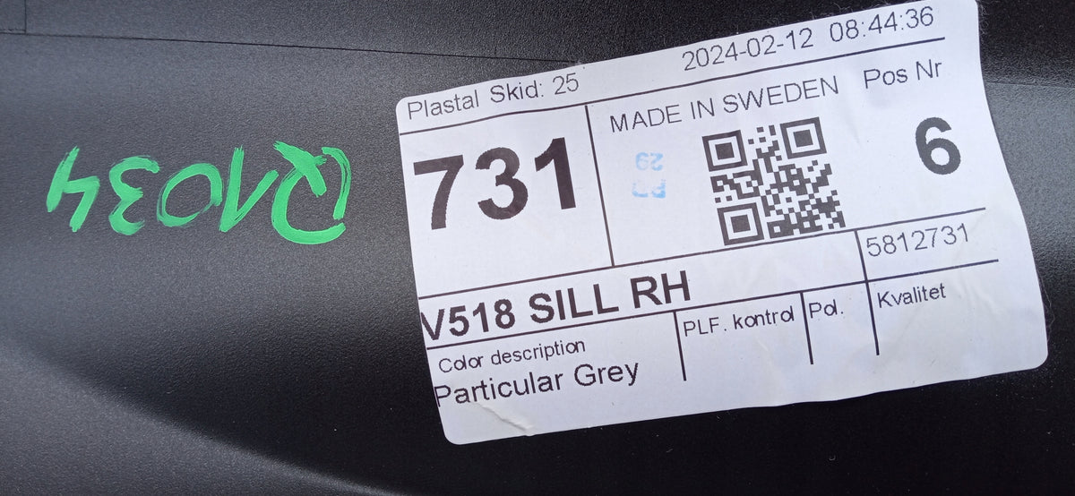 Volvo XC90 II 18- Listwa Progowa Końcówka Narożnik Prawy Tył Nowa 31672381 — zdjęcie 10 z 10
