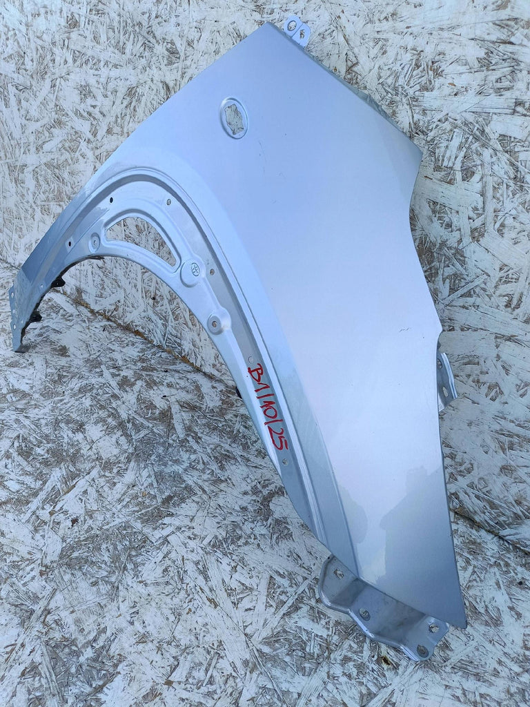 Toyota Aygo X 22- FRONT RIGHT FENDER