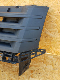 VOLKSWAGEN CRAFTER LIFT 11- ATRAPA KRATKA GRILL ZDERZAKA PRZÓD 2E0853653E