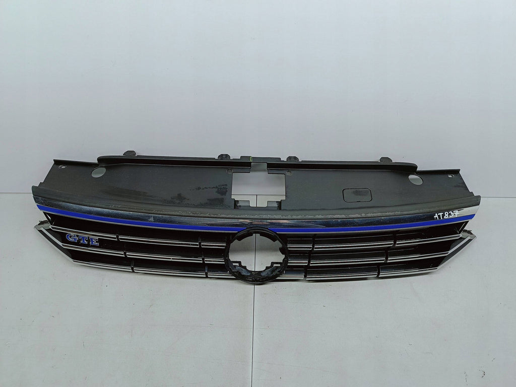 Volkswagen PASSAT B8 GTE EV 14- ATRAPA GRILL ZDERZAKA PRZÓD 3G0853653B
