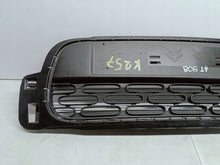 Laden Sie das Bild in den Galerie-Viewer, CITROEN C3 III 16- FRONTSCHÜRZE MITTLERER GITTER GRILL STOSSSTANGE VORNE 9812061877