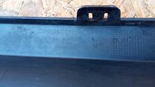 Laden Sie das Bild in den Galerie-Viewer, CITROEN C3 II 09- HECKDIFFUSOR HECKSTOSSFÄNGERANSATZ 9683976870