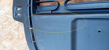 Laden Sie das Bild in den Galerie-Viewer, CITROEN C3 III 16- STOßSTANGENGRILL MITTE STOSSSTANGE VORNE 9812061877