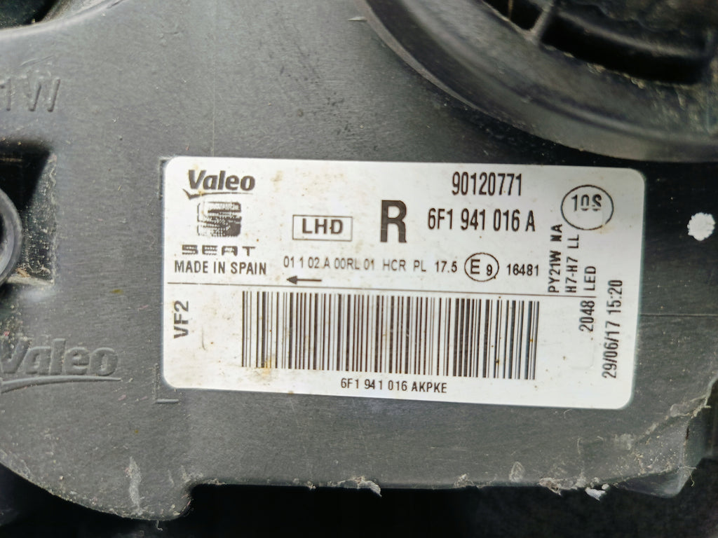 SEAT IBIZA V 6F1 17- LAMPA PRAWA PRZÓD PRZEDNIA ZWYKŁA+LED 6F19410116A