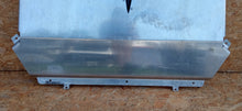 Load image into Gallery viewer, VOLVO V50 S40 C30 C70 PŁYTA OCHRONNA OSŁONA ALUMINIOWA POD SILNIK 31269431