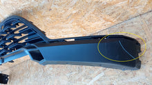 Load image into Gallery viewer, RENAULT CAPTUR II 19- ATRAPA KRATKA SPOILER ZDERZAKA PRZÓD 620260503R