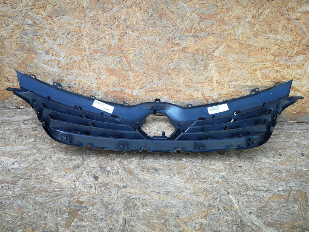 RENAULT TALISMAN 15- ATRAPA KRATKA GRILL ZDERZAKA PRZEDNIEGO 623100546R