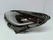 Laden Sie das Bild in den Galerie-Viewer, Tesla Model 3 LIFT Highland 23- SCHEINWERFER LINKS VORN FULL LED EU 1760888-00-H