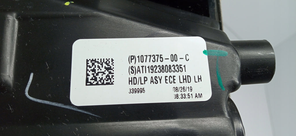 TESLA MODEL 3 III 17- SCHEINWERFER LINKS VORNE FULL LED 1077375-00-C