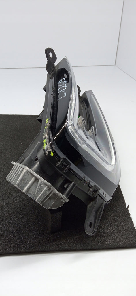 VW PASSAT B8 14- HALOGEN SCHEINWERFER TFL LED RECHTS VORNE 3G0941056A