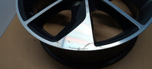 Load image into Gallery viewer, FELGA ALUMINIOWA RENAULT CLIO IV CAPTRUR 6.5"x16" 4X100 ET44 403005471R